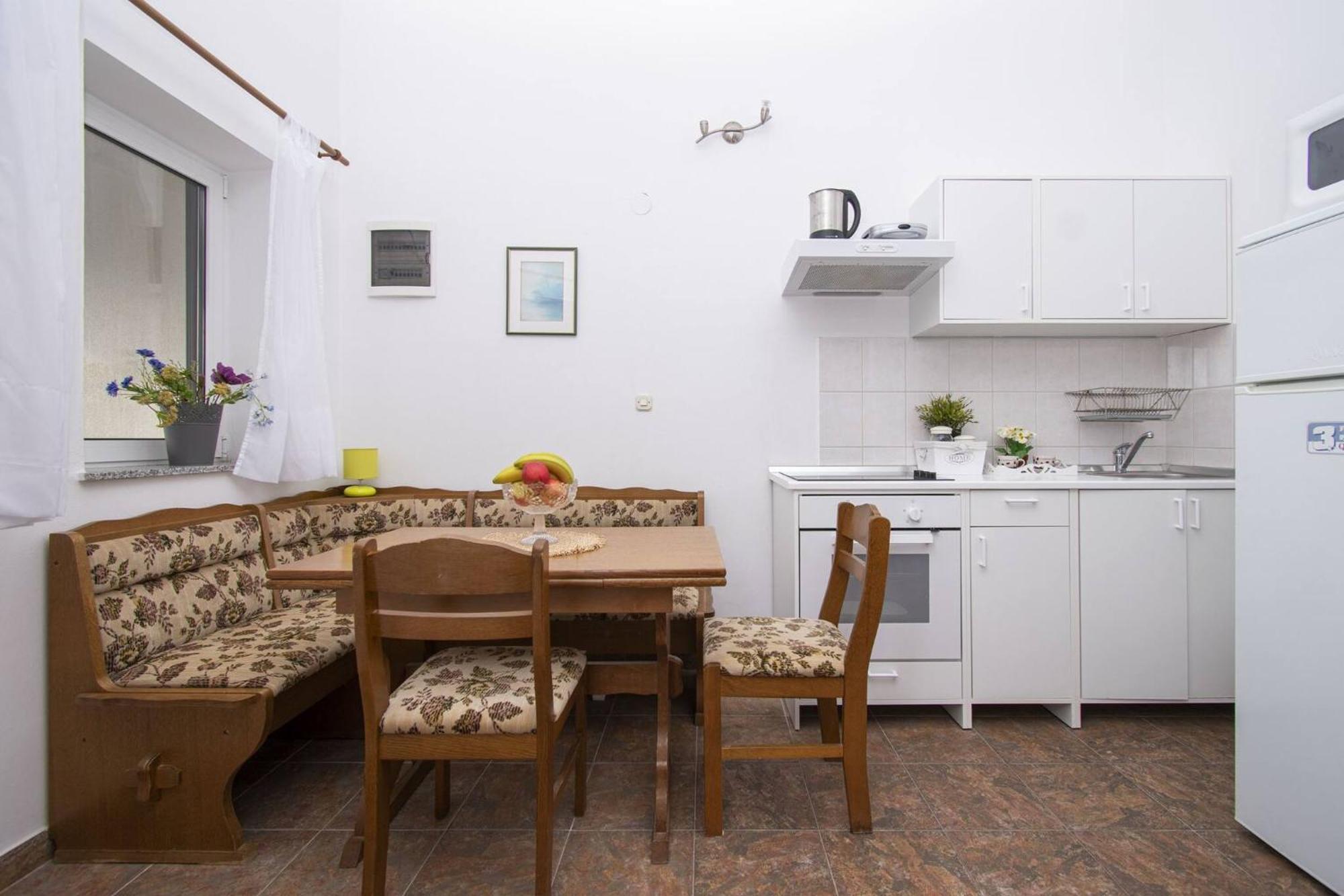 Apartment Meri Razanj With Sea View Bagian luar foto
