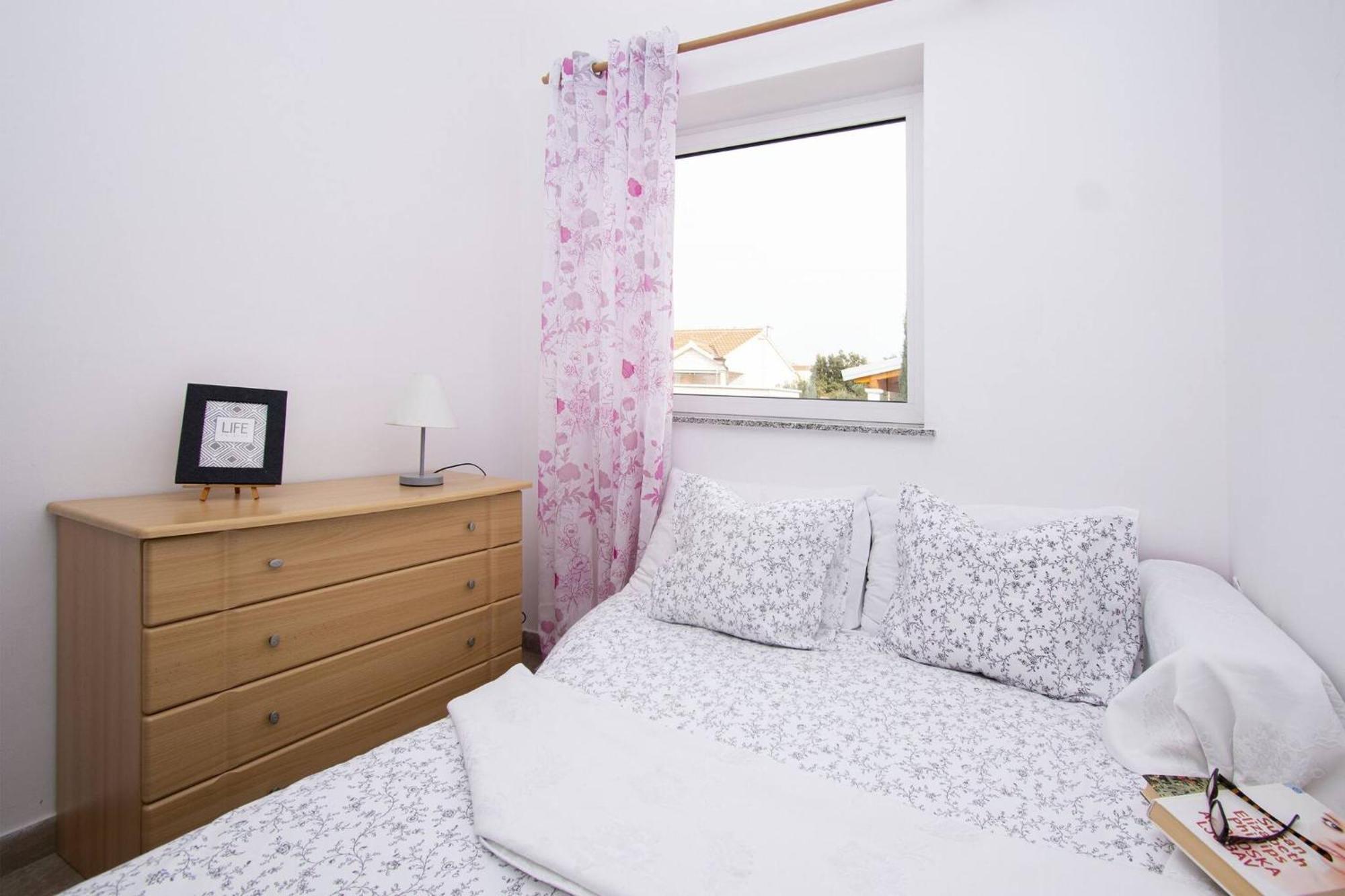 Apartment Meri Razanj With Sea View Bagian luar foto