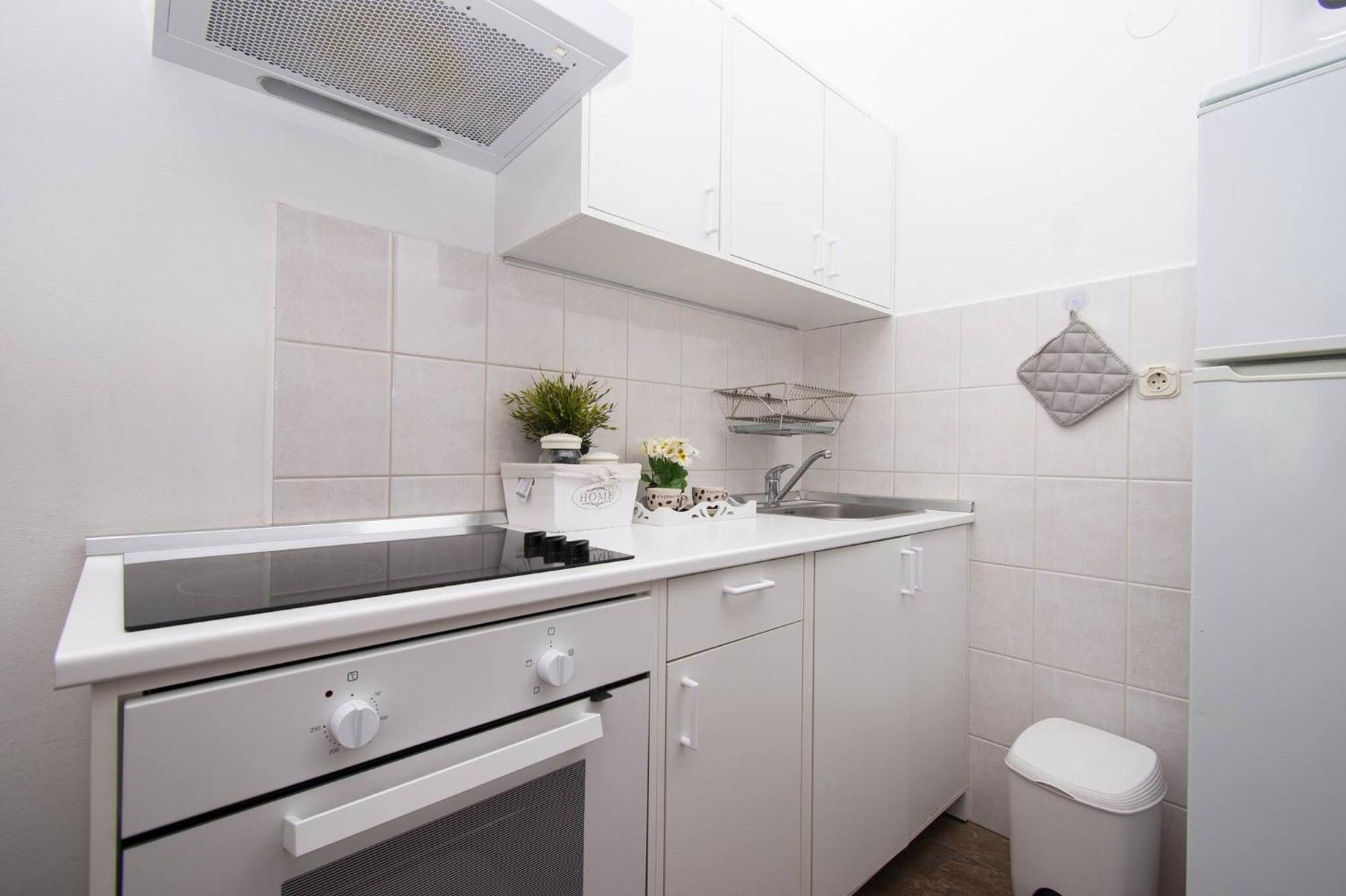 Apartment Meri Razanj With Sea View Bagian luar foto